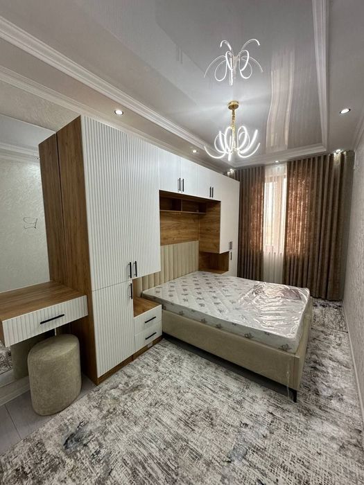 Срочно продаётся 4х-комнатная квартира.