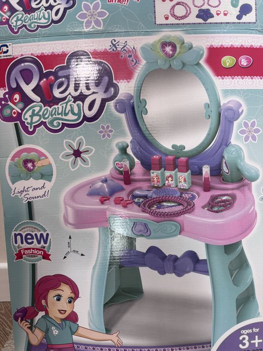 Туалетный столик детский