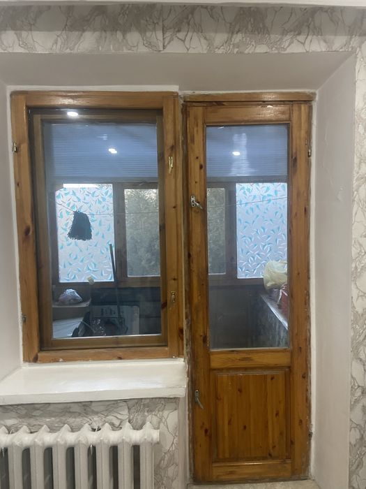 Деревянные двери и окна