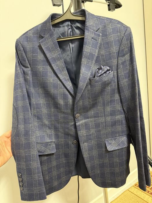пиджак 48 размер темно-синий в клеточку 6/рост