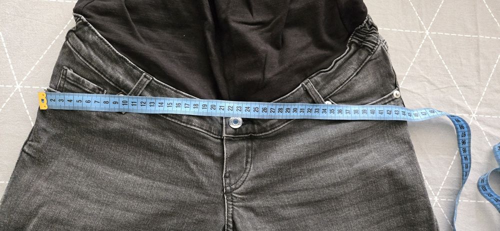 Blugi gravide H&M marime S