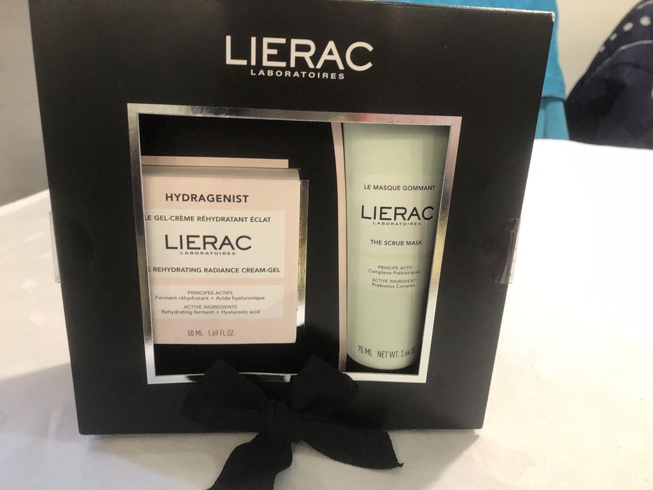 Невероятен комплект за лице на LIERAC