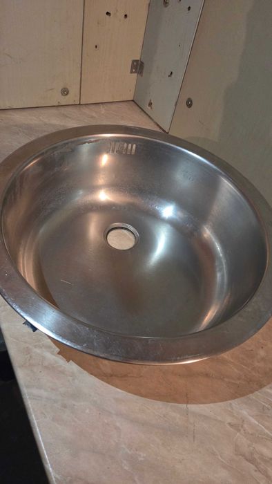 Мивка за кухня алпака кръгла плюс подарък сифон.