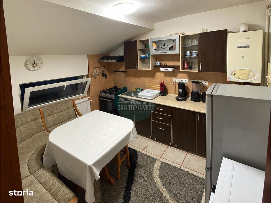 Apartament 3 camere balcon zona Tiglari