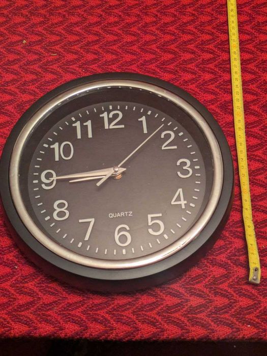 Ceas perete negru