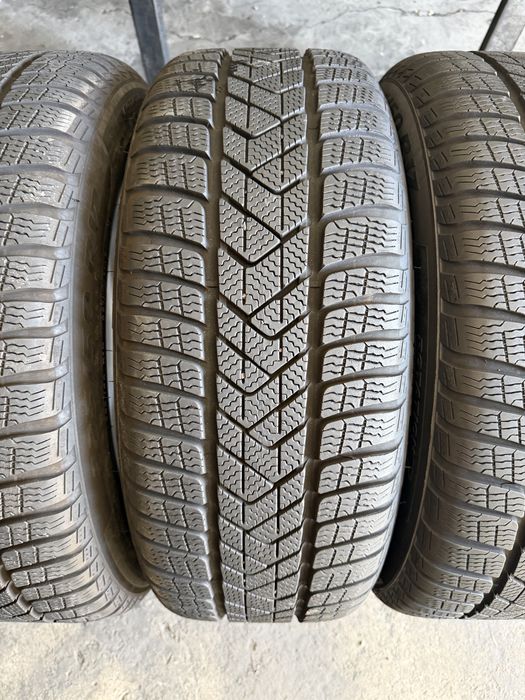 Roti Bmw Style 778 ,Seria 3 G20,G21 ,Seria 4 G22 ,G23 ,Seria 5 G30, 31 , Seria 2 G42 , X1 + anvel iarna 225/50/17 , Pirelli ,7 mm , DOT 2025 !