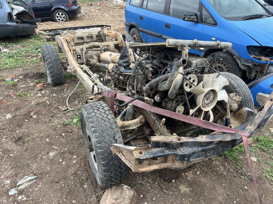 Ford Maverik 2.4i , Форд Маверик бензин На Части !!!