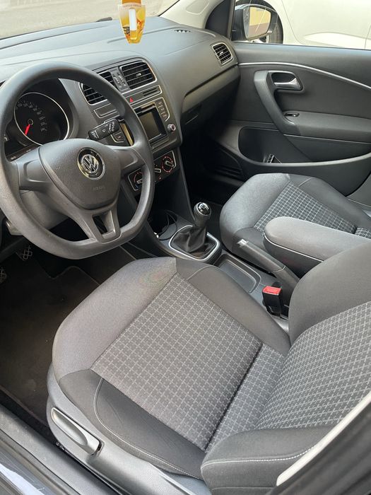 Wolkswagen Polo 1.2 tsi 2015