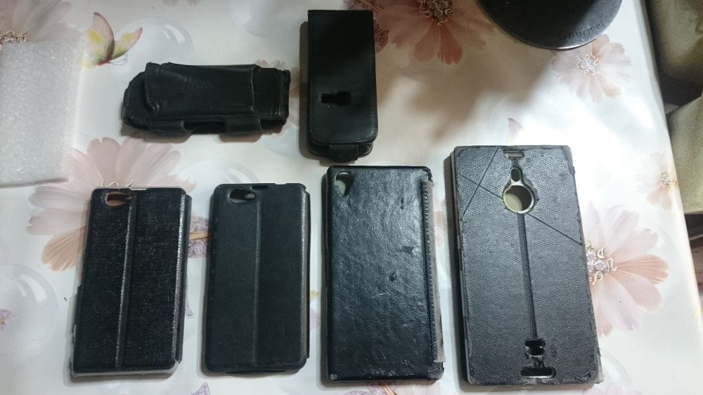 Чехлы-книжка на кнопочные и сенсорные телефоны Nokia,Sony