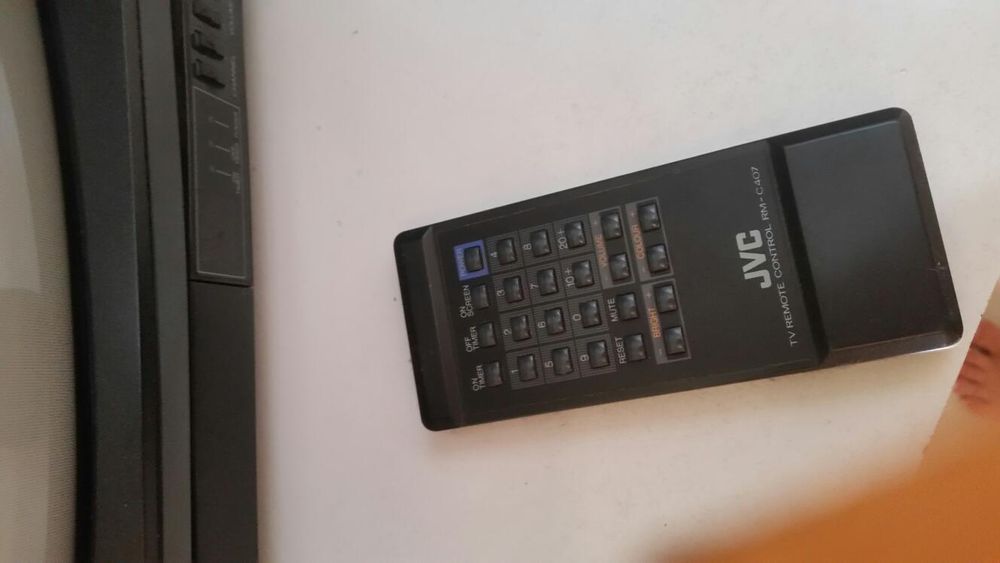 Малък телевизор JVC