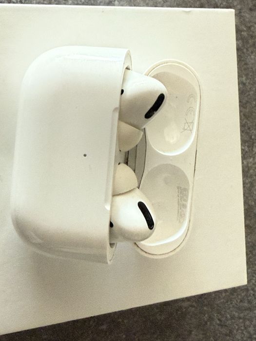 Apple AirPods Pro 2022