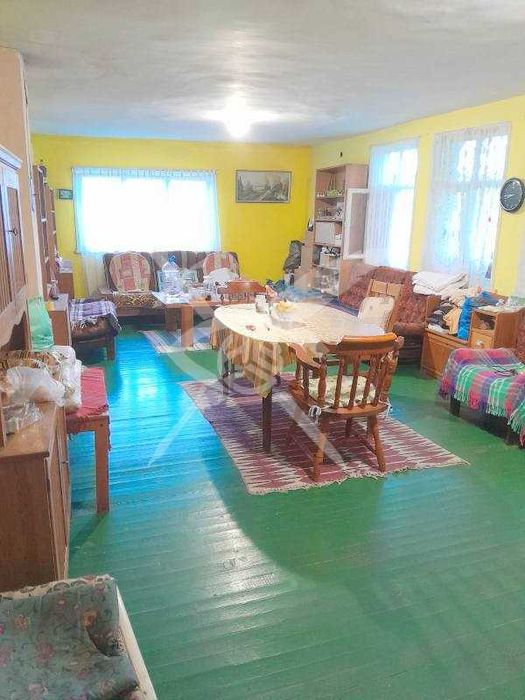 Продава се Къща в с. Завет, Област Бургас - 142 кв.м за 736 €/кв.м - Снимка #3