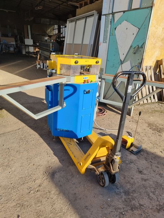 Ъглонабивна машина за алуминиева дограма