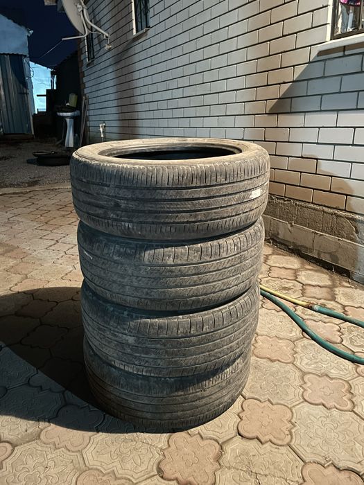 Продается летние шины Michelin primacy tour a/c