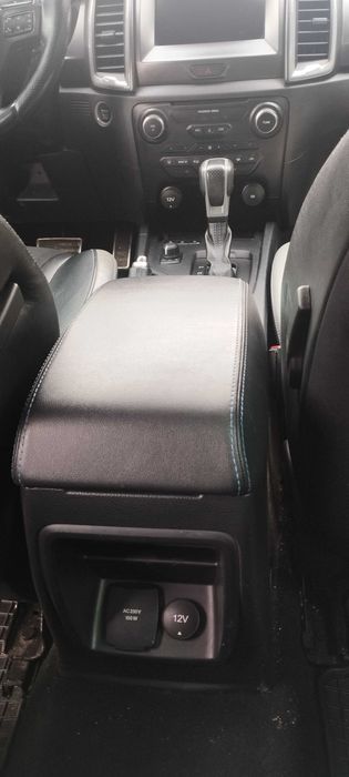 Vand/schimb doar cu dodge ram