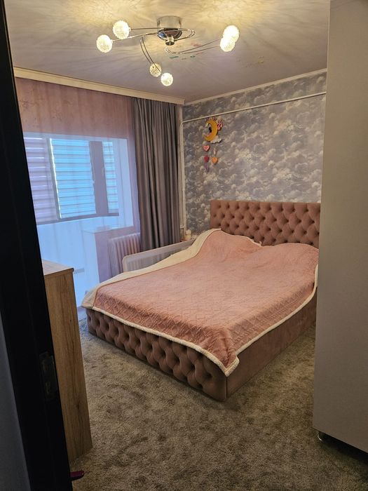 Apartament 2 camere zona Trocadero-Lăpușneanu sau Schimb cu o Casă