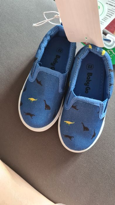 Продам мокасины детская обувь