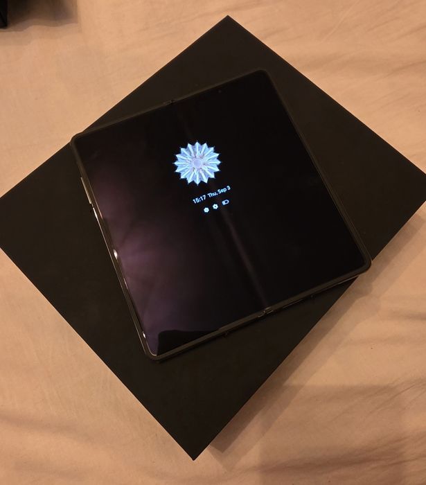Honor   Magic V2