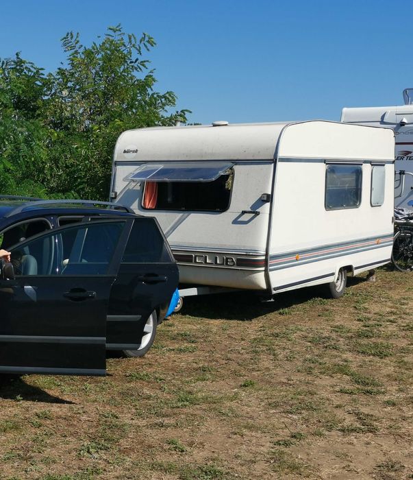 Rulota Burstner Club de 4 persoane