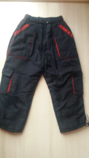 Жилетка с цип, пуловер Premaman, ветровка, дебел шушлеков панталон 110