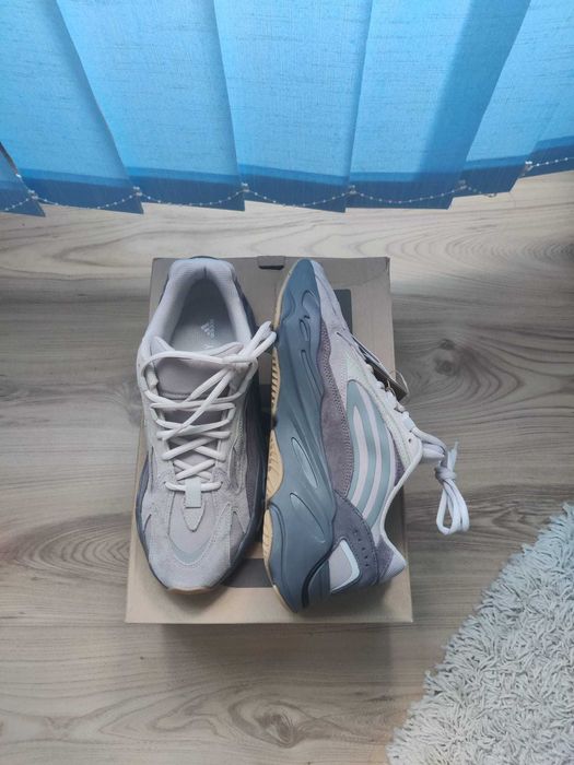 Adidas Yeezy Boost 700 V2 "Tephra"