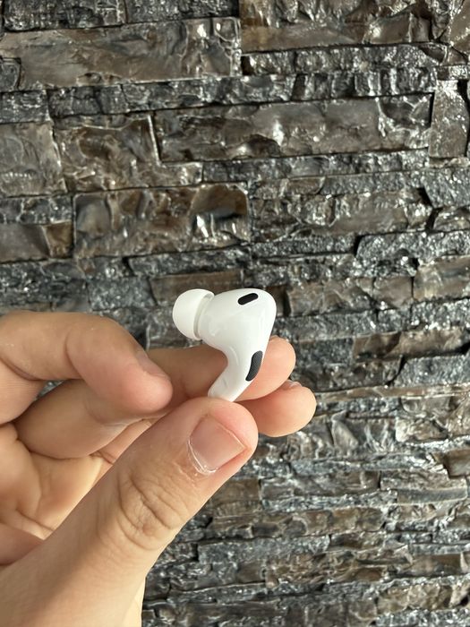 AirPods Pro 2 ANC