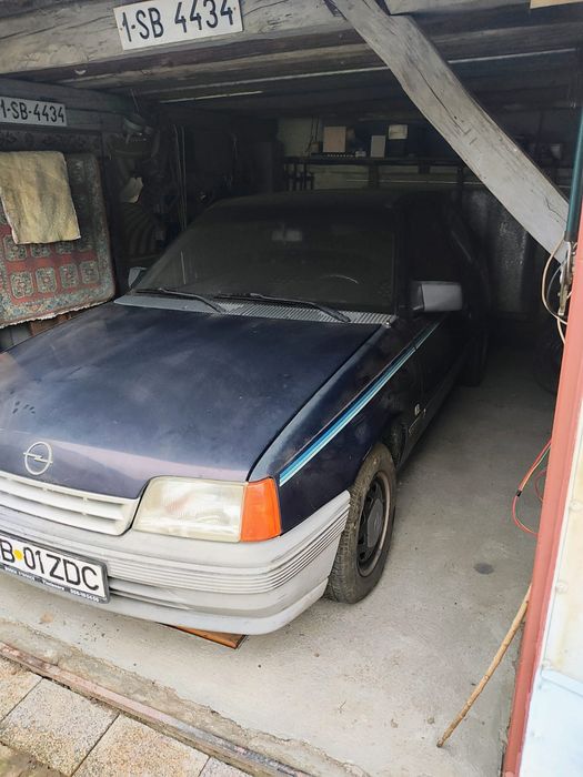 Vand Opel Kadett E
