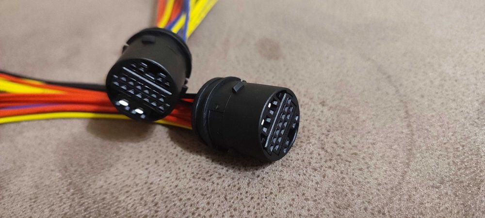 Букса/Куплунг с кабели задна врата Опел Зафира/Астра