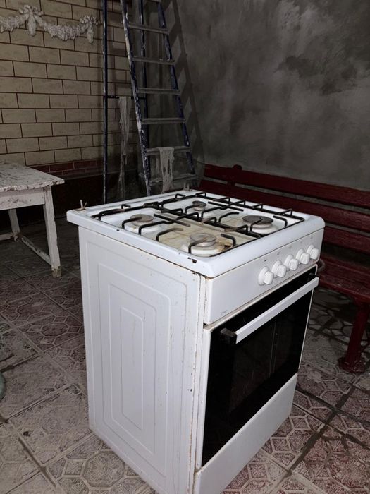 Газ плита сатылады! Жетісайда тұр!!