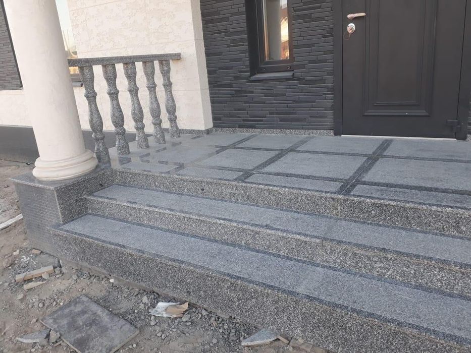 Ступени  Гранит и Мрамор , Тумбы, балясины, перилла