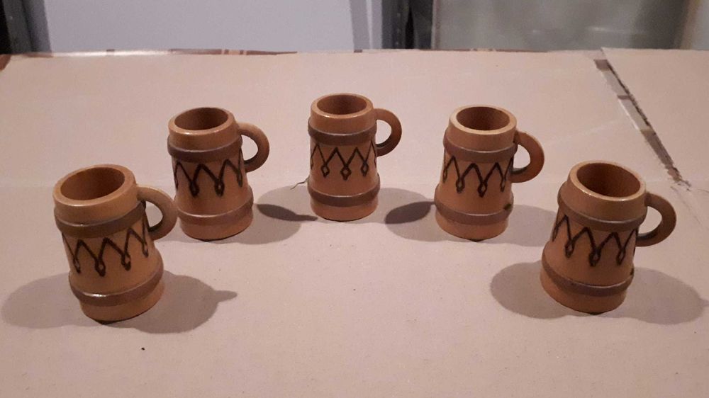 Vase lemn (carafe) si farfurie miniatura, artizanat