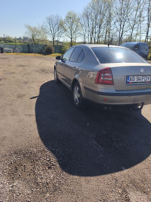 Vând Skoda Octavia 2