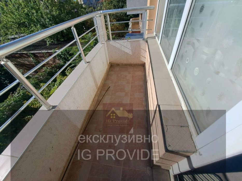 Продава се Двустаен апартамент в Айтос - 59 кв.м за 1145 €/кв.м - Снимка #14