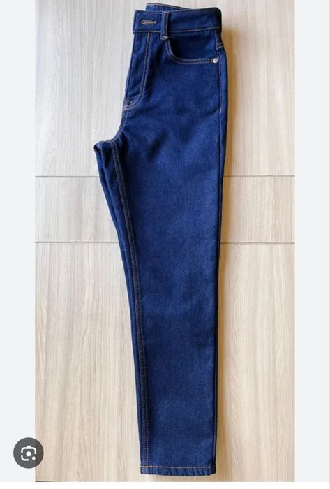 Продам Женские джинсы