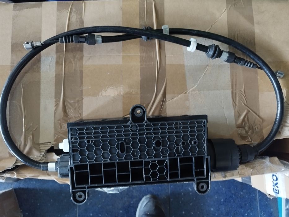 Модул ръчна спирачка A4479068700