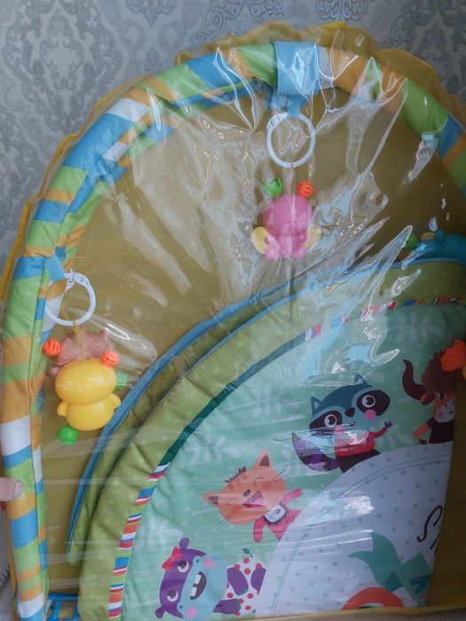 Детский развивающий коврик