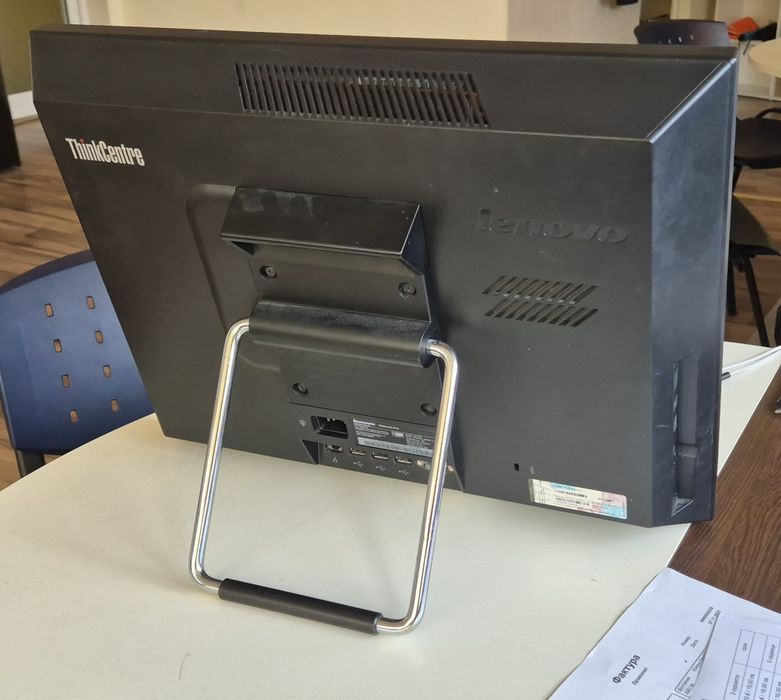 Lenovo ThinkCentre A70z all-in-one pc