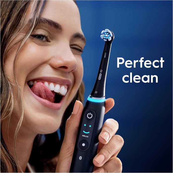 Резервни глави за електрическа четка за зъби Oral-B iO Gentle Care 6 броя, Бял