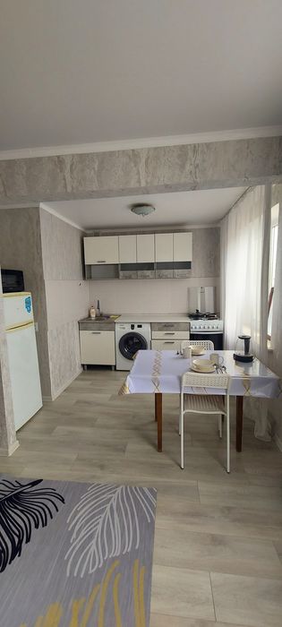 Сдаётся 1 комнатная квартира по Агыбай батыра