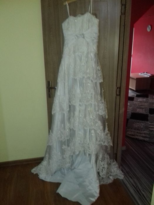 Vând rochie de mireasa
