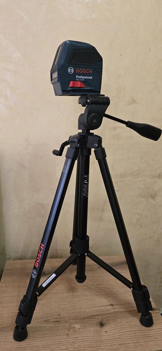 Лазерен нивелир Bosch Professional GLL 2-10