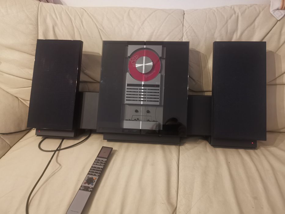 Sistem audio bang Olufsen anii 2000