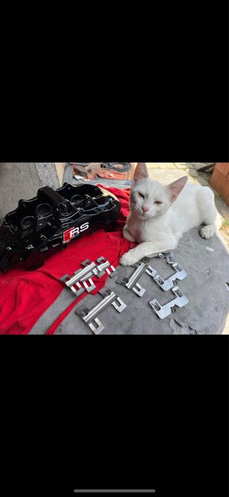 8 бутални спирачни апарати Brembo рециклирани от до! като нови!