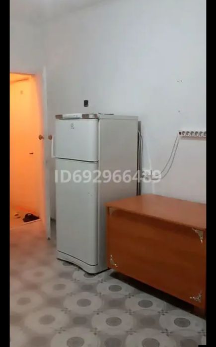 Адам комнату в общежитии