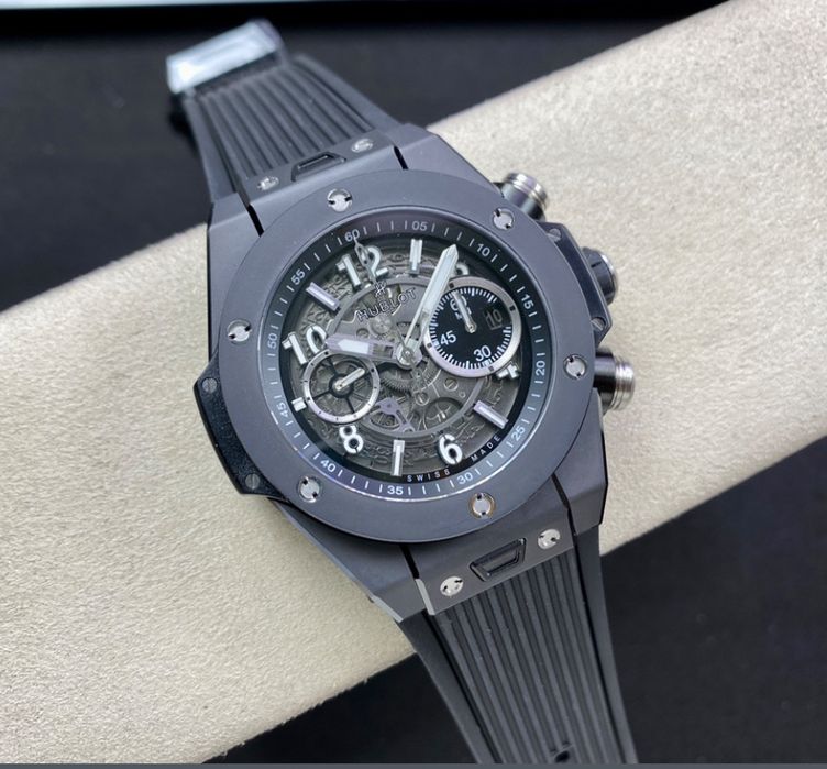 Часовници по заявка най-високо качество