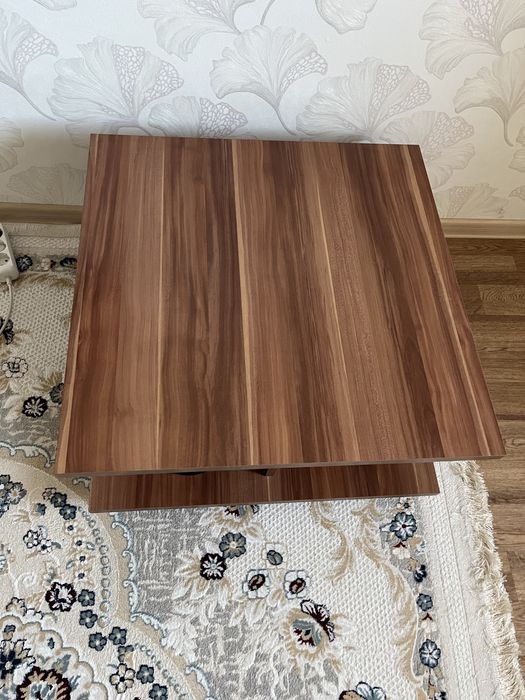 Продам журнальный стол