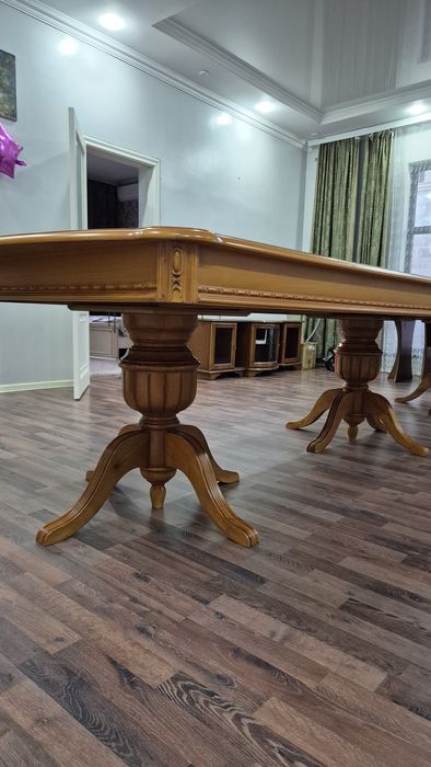 Стол 4м. Гостинный