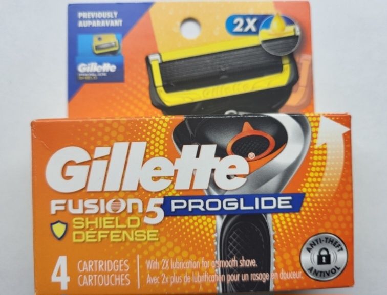 Rezerve Gillette Fusion5 ProGlide Shield Defense/4 buc.
