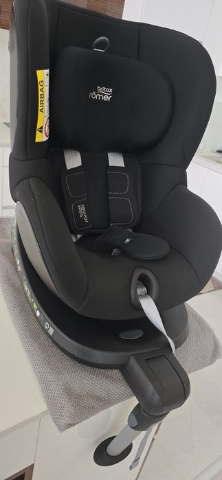 Столче за кола ISOFIX Britax Romer DUALFIX2 R , 0-18 кг, Въртящото се