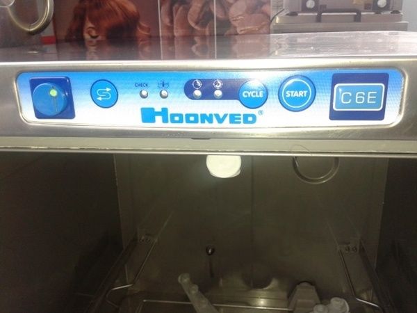 1.Професионални миялни и чашомиялни машини за заведения размери външни